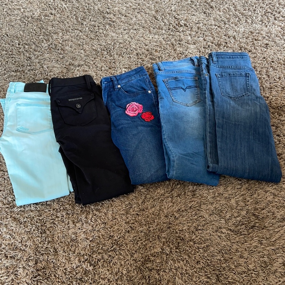 Selling 5 pairs of jeans all VGUC. They are all a size 14